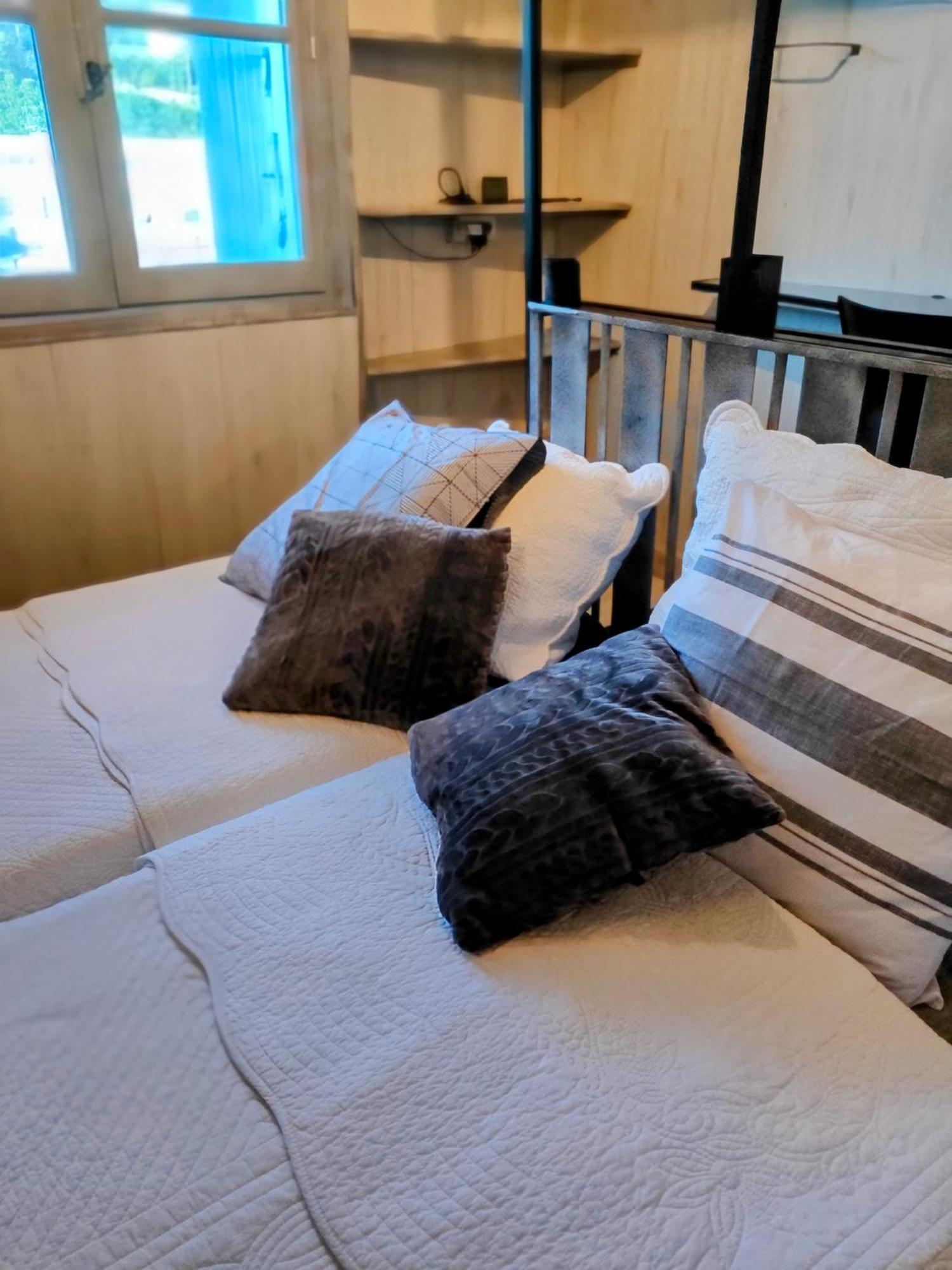 טול 2Ch 4Pers Matelas M De Forme Kitchenette Sdb Wc Au Calme Cote Jardin מראה חיצוני תמונה